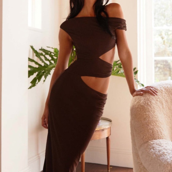 Peppermayo Margot One Shoulder Maxi Dress - Picture 1 of 4
